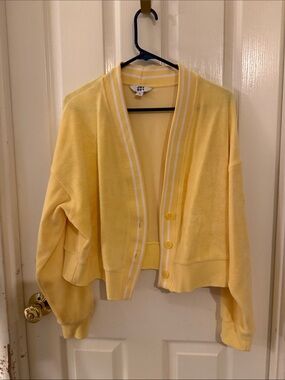 JoyLab Soft Yellow Velour Button-Front Cardigan